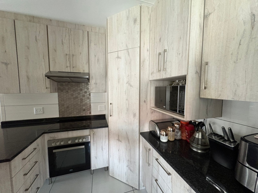 3 Bedroom Property for Sale in Waterkloof East North West